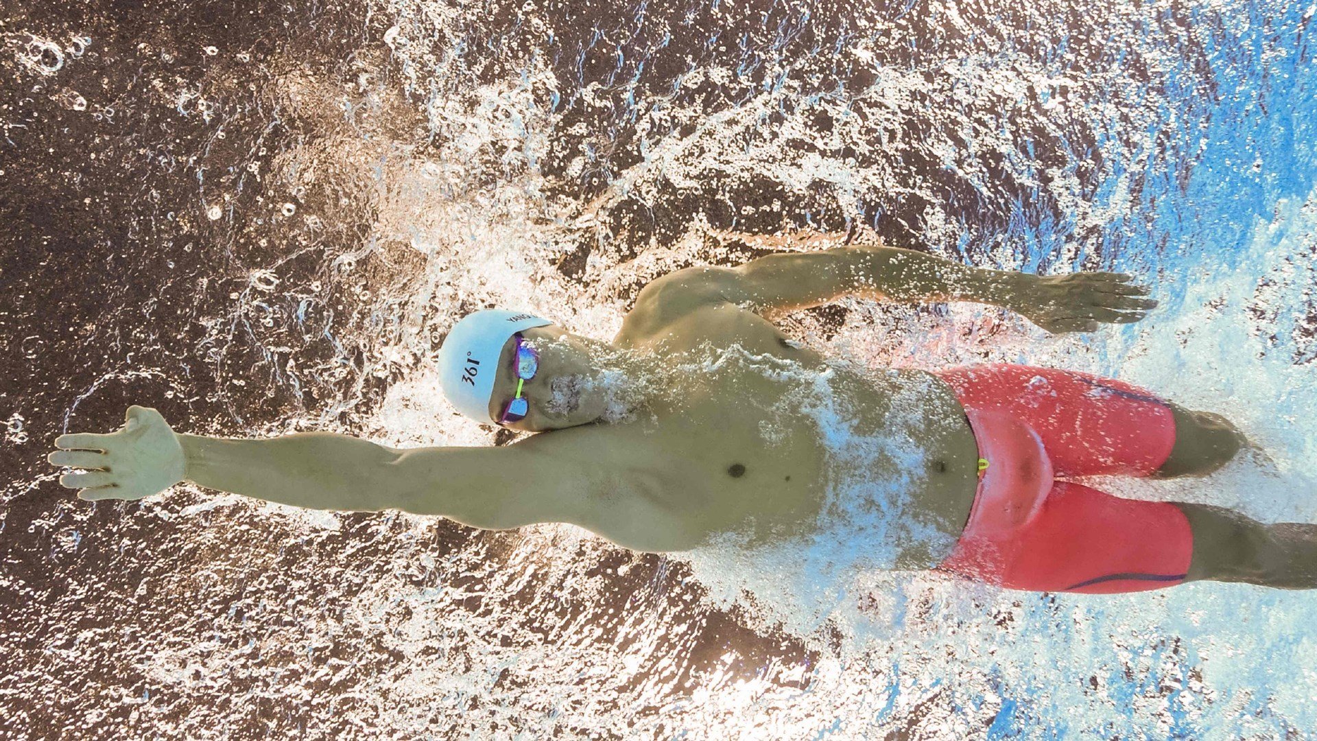 九游网页版官网入口-中国足球预选赛豪取大捷，提前晋级世界杯！，中国足球预选赛世界杯直播频道